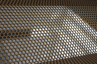 昆士蘭大學材料工程專業 聚焦金屬材料方向的課程深度與難度解析